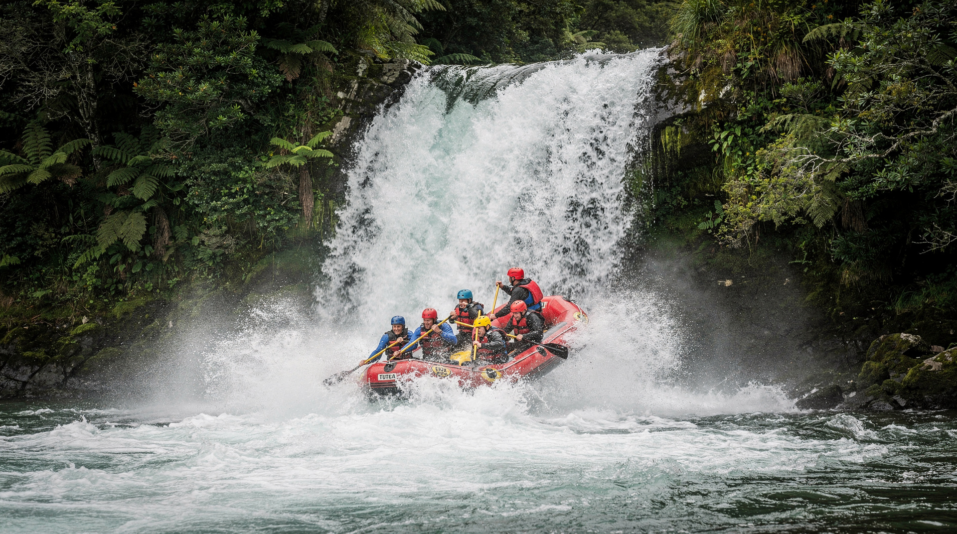 Rafting em Rotorua — Kaituna Falls e rápidos de Grau 5